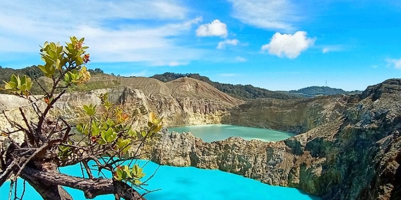 danau kelimutu (1)